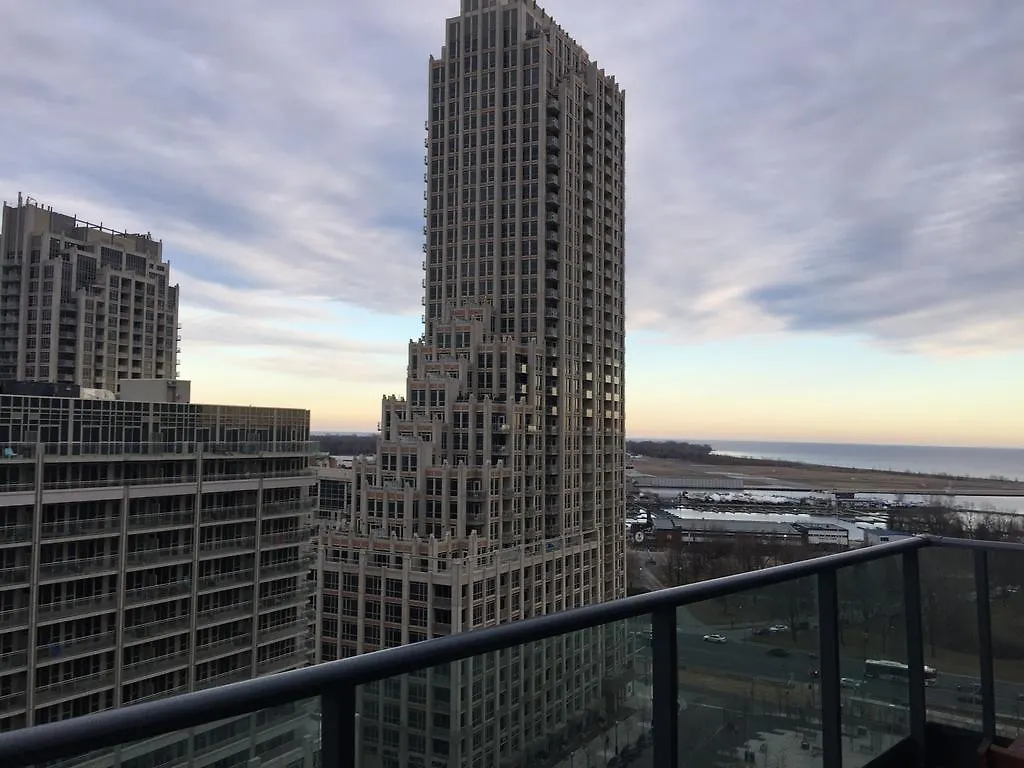 Rs Suites - Fort York Blvd Toronto Apartment